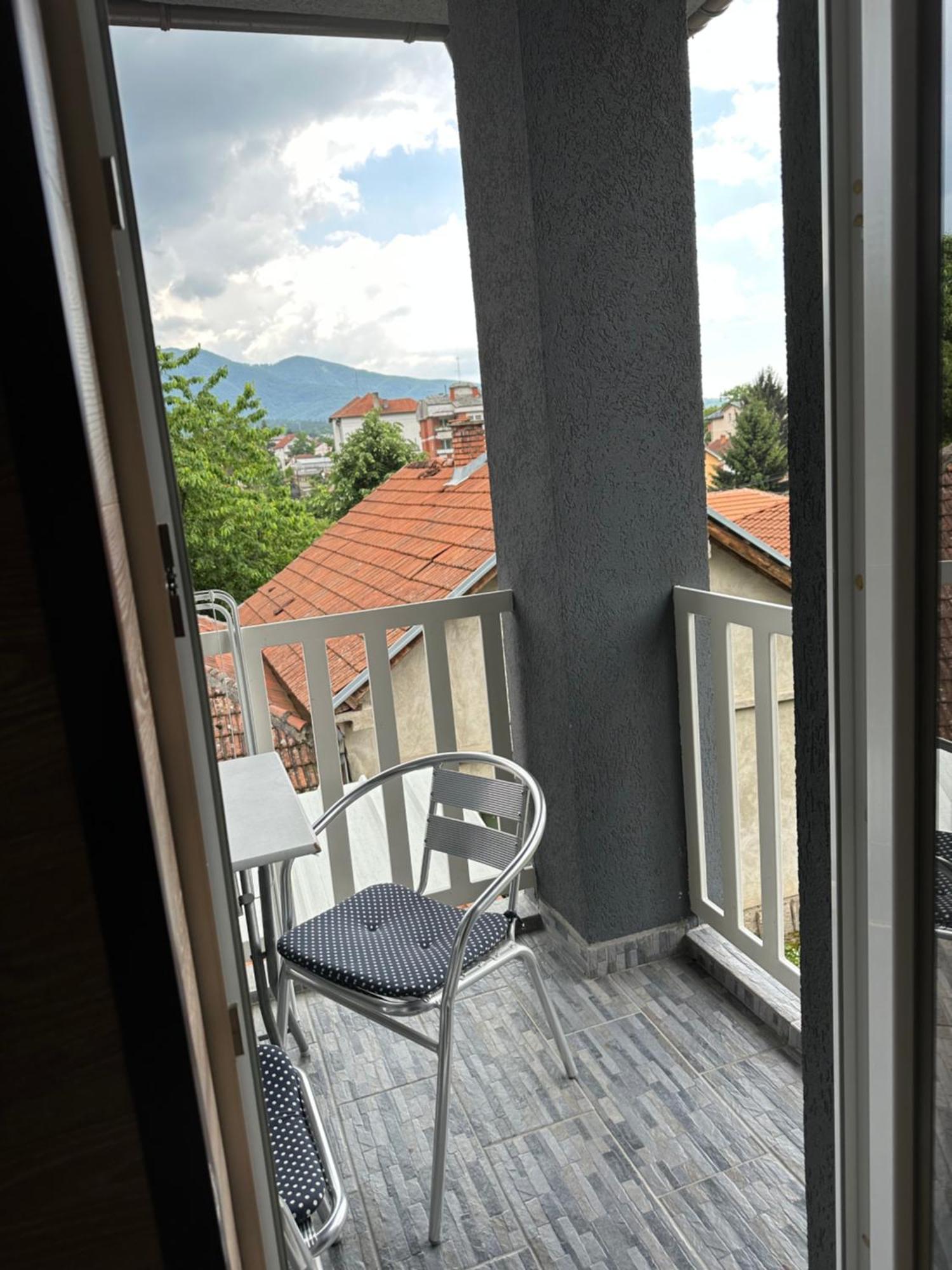 Apartments Park 2016 Surdulica Buitenkant foto
