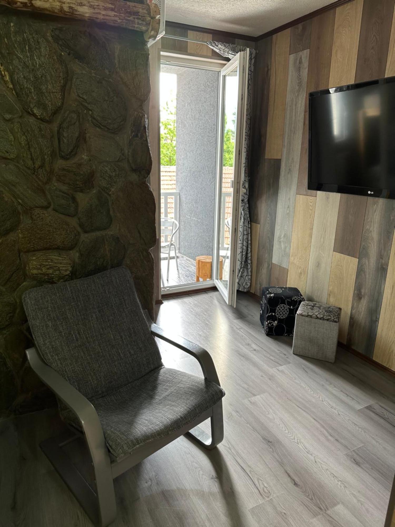 Apartments Park 2016 Surdulica Kamer foto