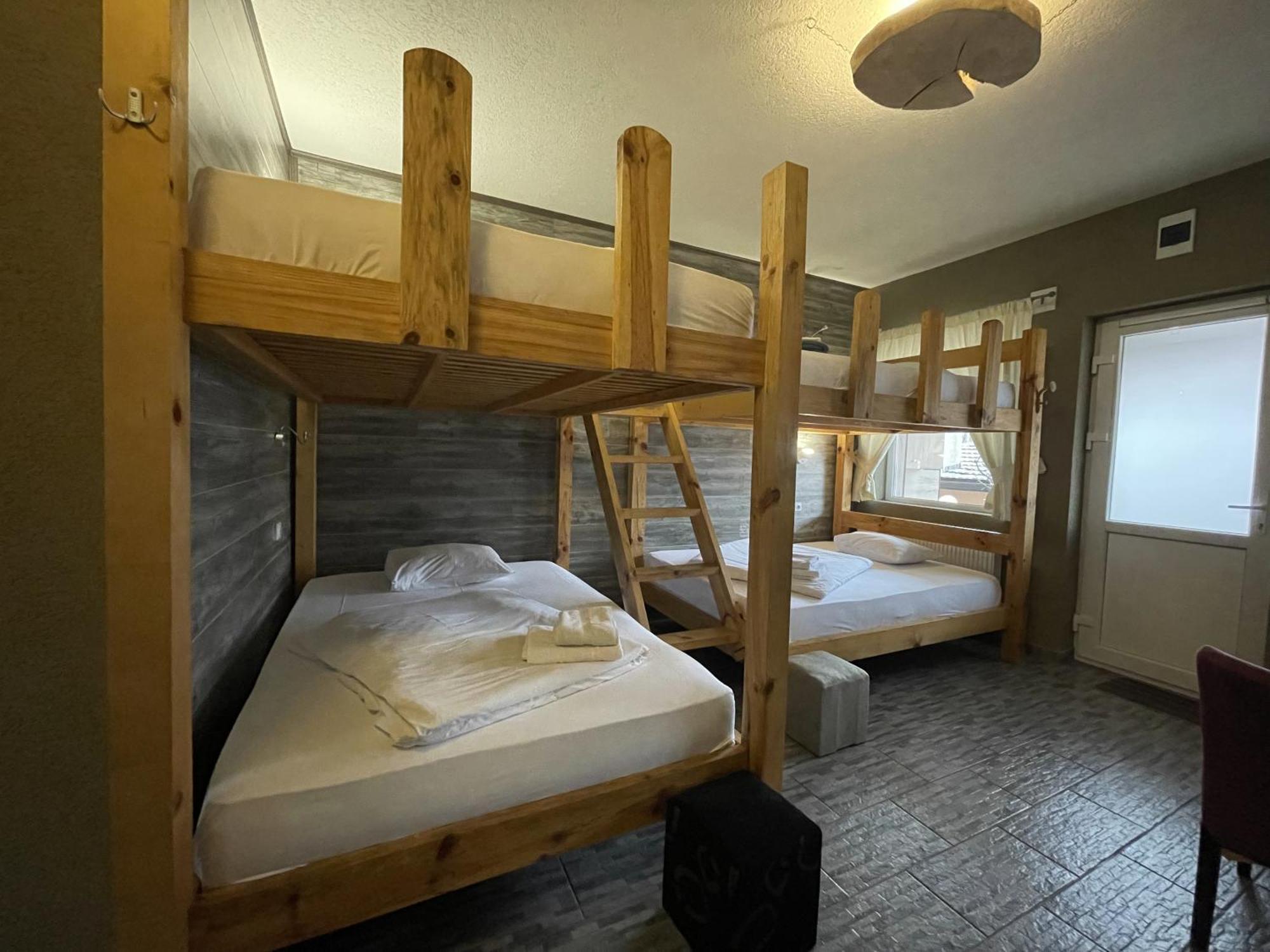 Apartments Park 2016 Surdulica Kamer foto